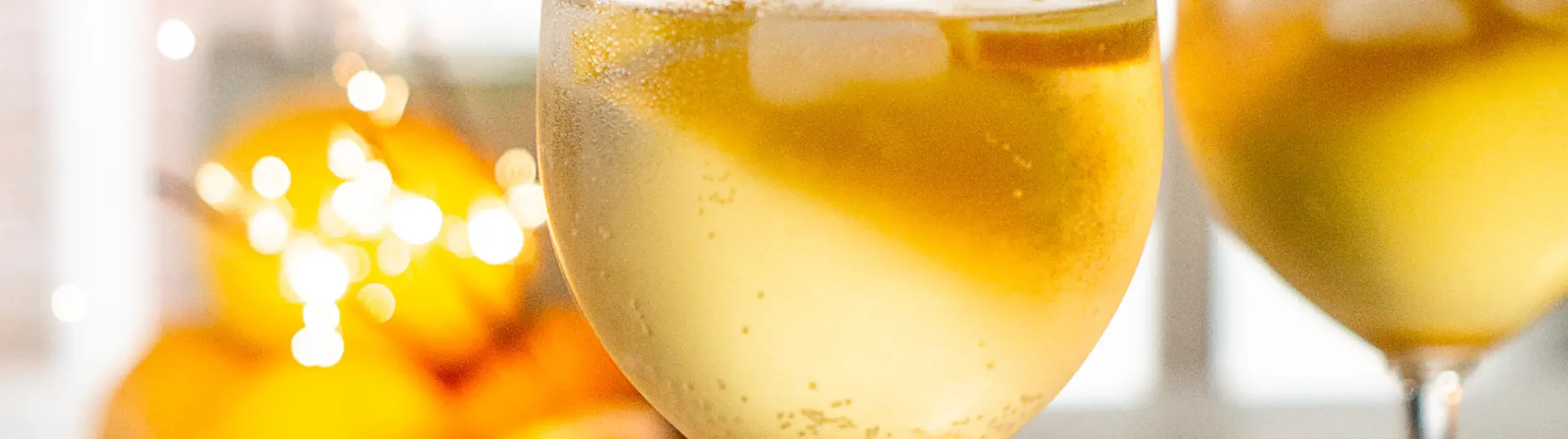 Bergamotte-Orangen-Spritz__FocusFillWyIwLjAwIiwiMC4wMCIsMjUwMCw3MDBd