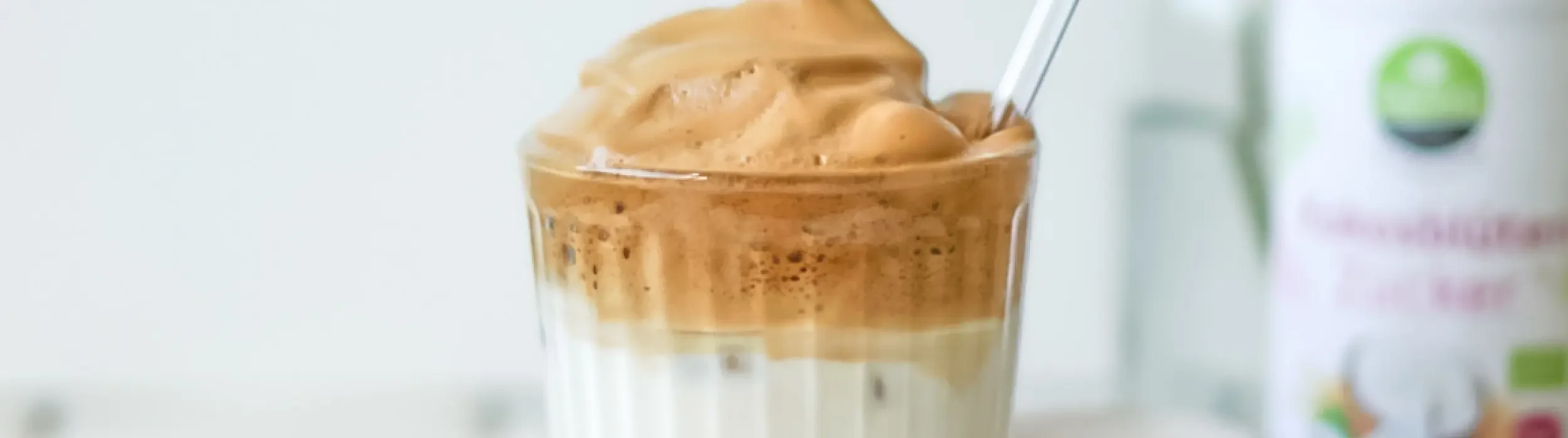 Dalgona-Kaffee__FocusFillWyIwLjAwIiwiMC4wMCIsMjUwMCw3MDBd
