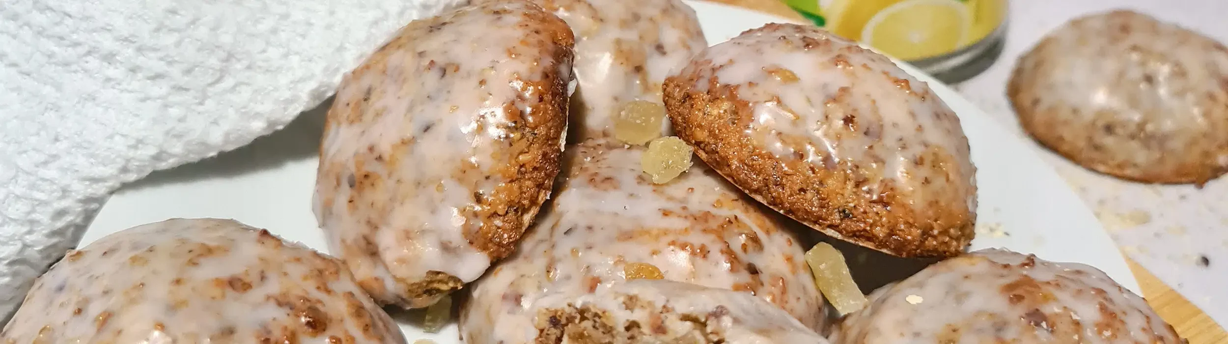 Elisenlebkuchen__FocusFillWyIwLjAwIiwiMC4wMCIsMjUwMCw3MDBd