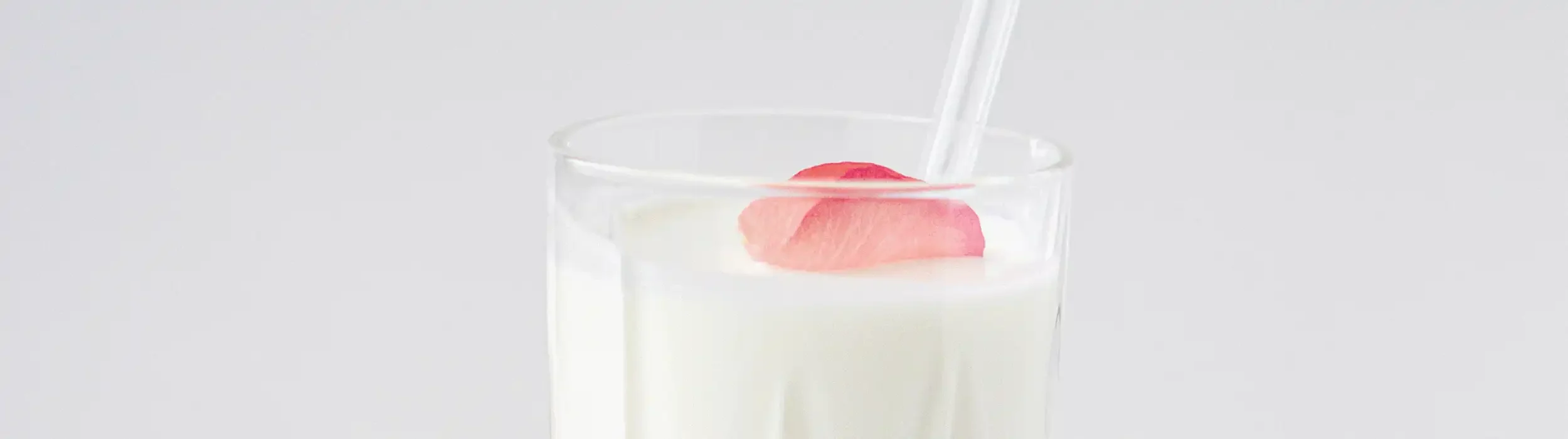 Rosen-Lassi-1__FocusFillWyIwLjAwIiwiLTAuMzIiLDI1MDAsNzAwXQ