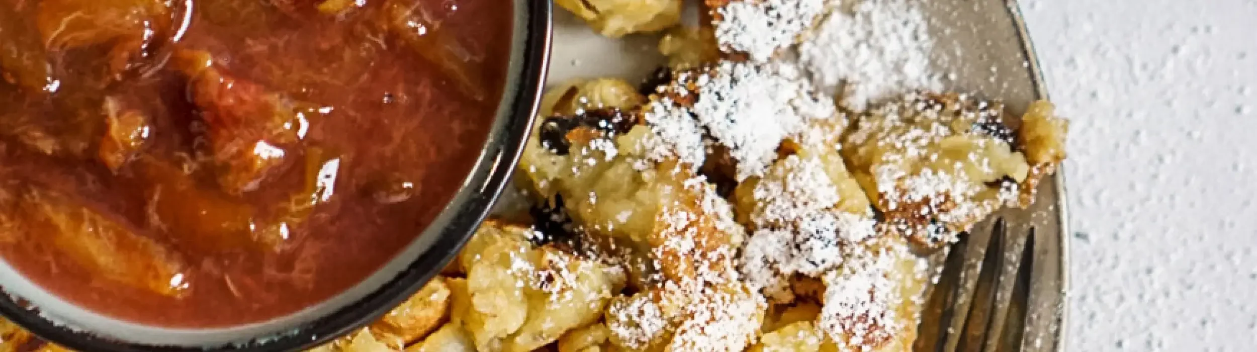 Veganer-Kaiserschmarrn__FocusFillWyIwLjAwIiwiMC4wMCIsMjUwMCw3MDBd