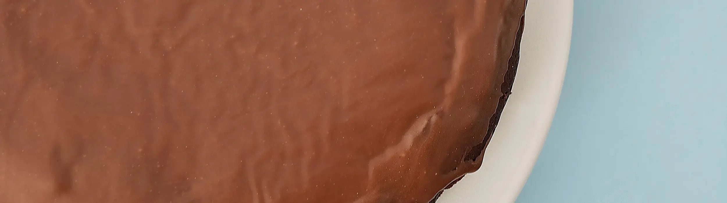 aga-Schoko-Puddingkuchen__FocusFillWyIwLjAwIiwiMC4wMCIsMjUwMCw3MDBd